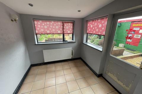 2 bedroom end of terrace house for sale, Halton, Chirk