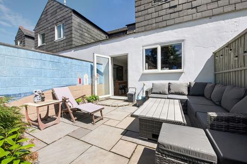 3 bedroom terraced house for sale, Great Southsea Street, Southsea