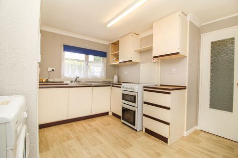 1 bedroom park home for sale, Laburnham Avenue, Bedford MK45