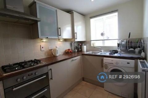 4 bedroom end of terrace house to rent, Warwick Avenue, Broughton, Milton Keynes, MK10