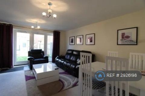 4 bedroom end of terrace house to rent, Warwick Avenue, Broughton, Milton Keynes, MK10