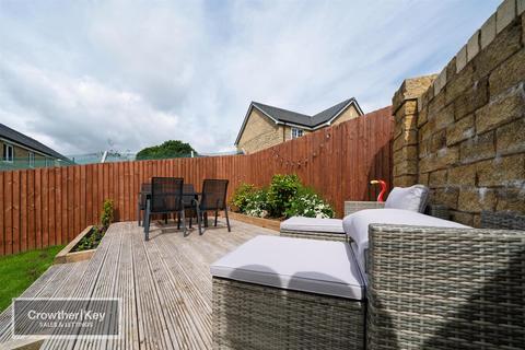 3 bedroom detached house for sale, Woodlark Close, Buxton