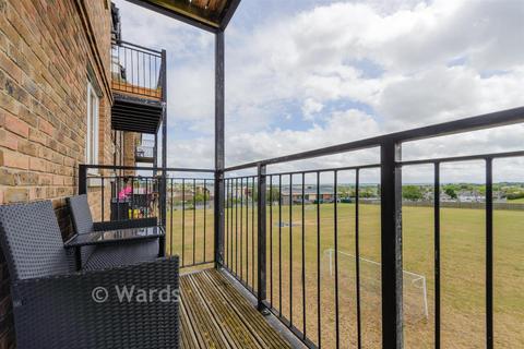 2 bedroom apartment for sale, Trinity Court, Dartford DA1