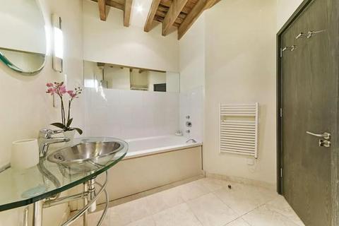 1 bedroom apartment to rent, Port East Apartments, 16 Hertsmere Road, Canary Wharf, Heron Quays, London, E14 4AX