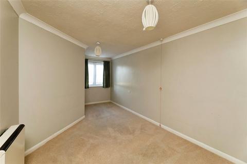 1 bedroom apartment for sale, Kingswood Court, Chingford E4