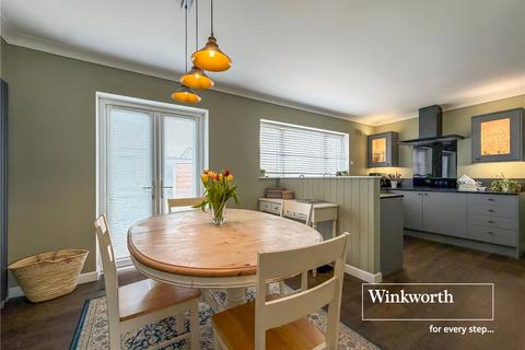 4 bedroom bungalow for sale, Berkley Avenue, Ferndown BH22