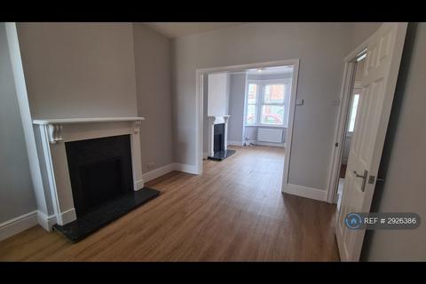 3 bedroom terraced house to rent, Garfield St, Bedford, MK41