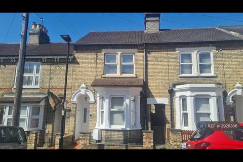 3 bedroom terraced house to rent, Garfield St, Bedford, MK41