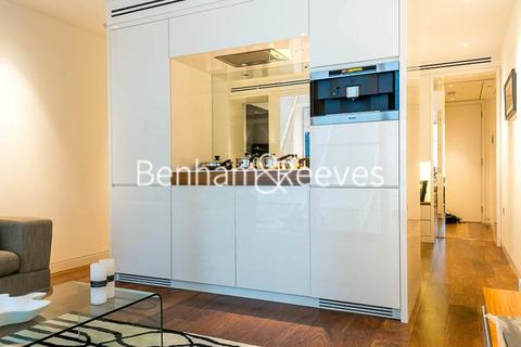 Studio to rent, Moor Lane, London EC2Y