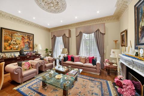 4 bedroom semi-detached house for sale, Walton Place, Belgravia, SW3