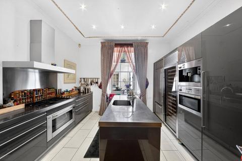4 bedroom semi-detached house for sale, Walton Place, Belgravia, SW3