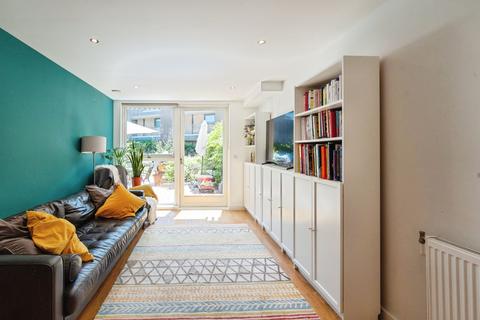 42 Southampton Way, Camberwell, SE5