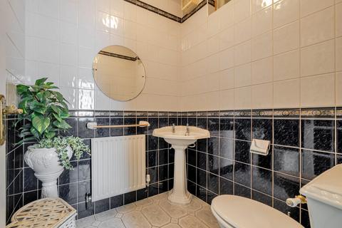 undefined, Langley Road, Langley, Berkshire, SL3