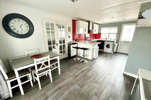 2 bedroom detached house for sale, Ashbourne Square, Wood End, Atherstone, Warwickshire, CV9