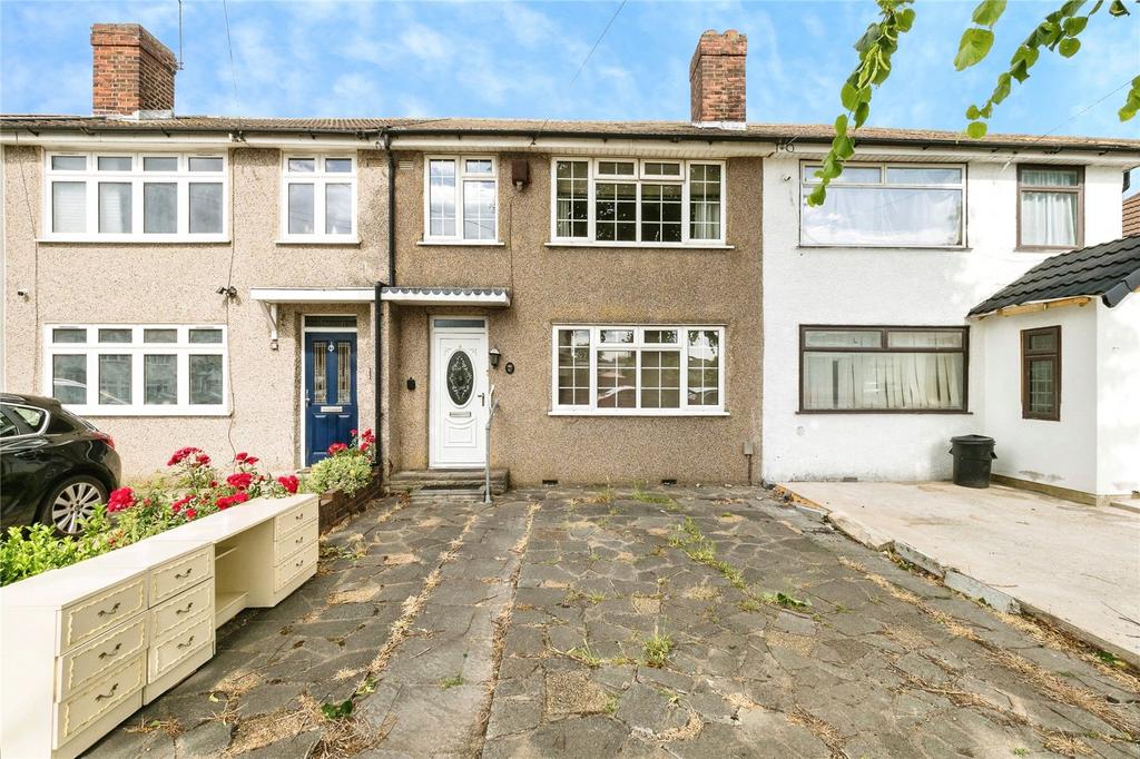 3 bedroom terraced house for sale
