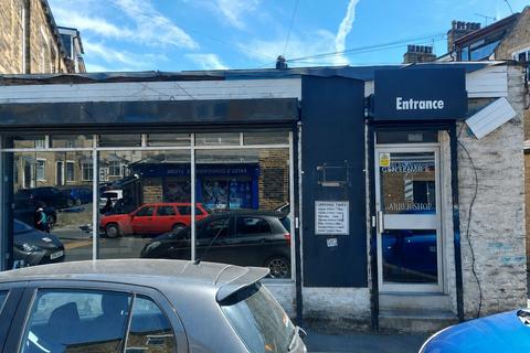 Retail property (high street) to rent, 120A Arncliffe Ter Bradford BD7 3AG