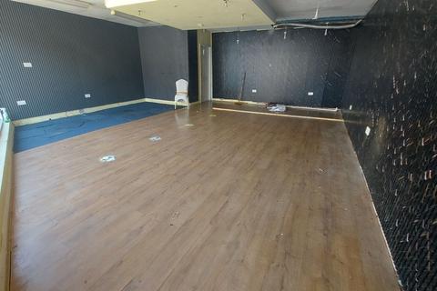 Retail property (high street) to rent, 120A Arncliffe Ter Bradford BD7 3AG