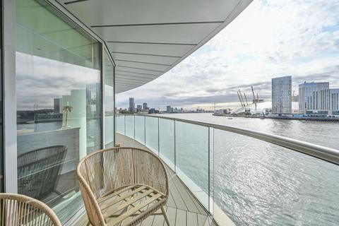 2 bedroom flat to rent, Fairmont Avenue, Canary Wharf, London, E14