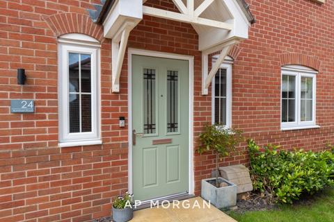 4 bedroom detached house for sale, Burnham Road, Worcestershire B47