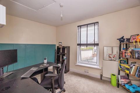 2 bedroom end of terrace house for sale, Clarkes Road, Portsmouth