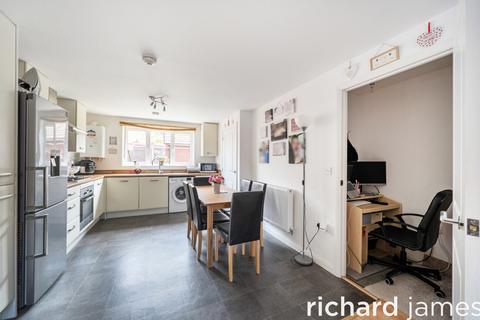 2 bedroom semi-detached house for sale, Toynbee Avenue, Tadpole Garden Village, Swindon, SN25