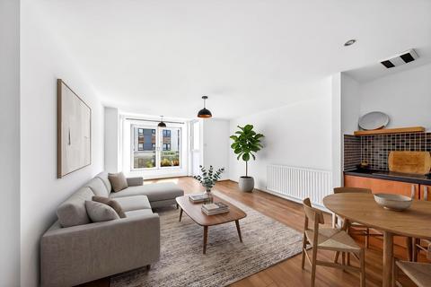 3 bedroom flat for sale, Colonsay View, Edinburgh EH5