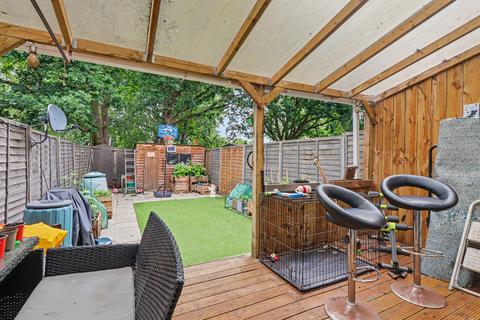 4 bedroom townhouse for sale, Gibbwin, Milton Keynes