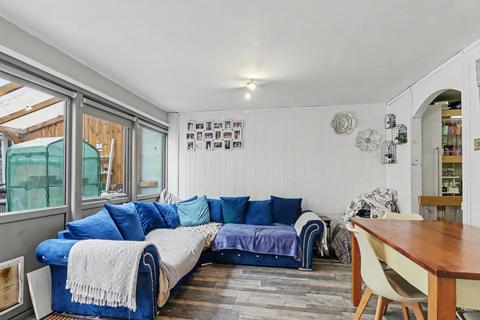 4 bedroom townhouse for sale, Gibbwin, Milton Keynes