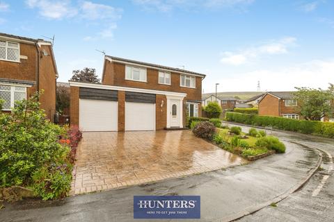 4 bedroom detached house for sale, Haycock Close, Stalybridge