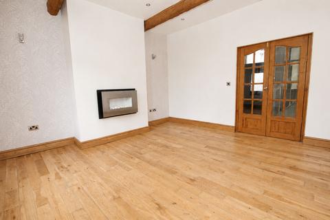2 bedroom terraced house for sale, Burnley Road, Burnley BB10
