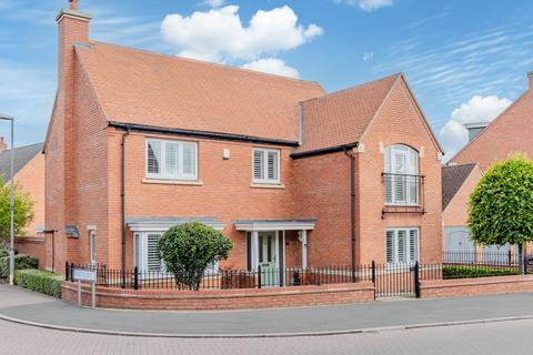 4 bedroom detached house for sale, Allendale Road, Loughborough LE11