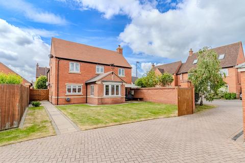 4 bedroom detached house for sale, Allendale Road, Loughborough LE11