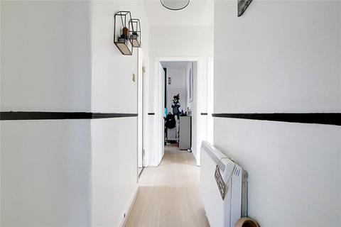 2 bedroom maisonette for sale, Lincoln Way, Enfield, EN1