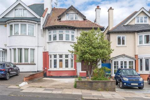 Alexandra Park Road, London, N10