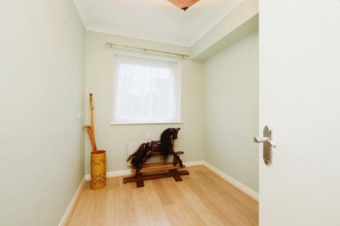 2 bedroom apartment for sale, St. Marys Mews, Wigginton YO32