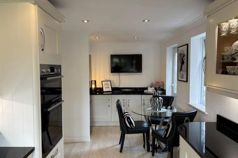 5 bedroom detached house for sale, Ragstone Court, Ditton