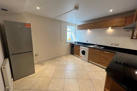 2 bedroom flat to rent, Queens Terrace, Hampshire SO14