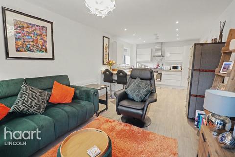 2 bedroom apartment for sale, South Park, LINCOLN