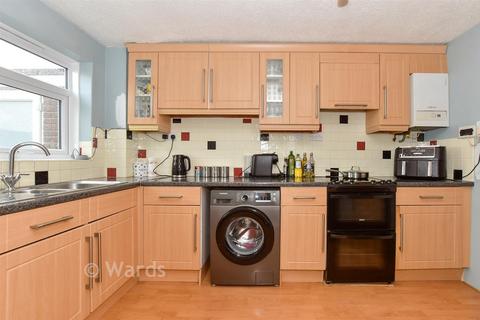 3 bedroom semi-detached house for sale, Kentmere Avenue, Ramsgate CT11