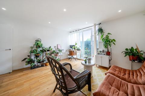 1 bedroom apartment for sale, Borland Road, London