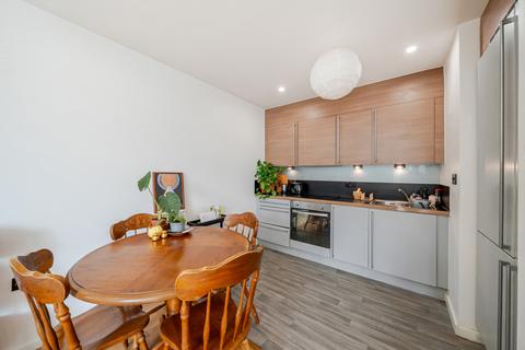 1 bedroom apartment for sale, Borland Road, London