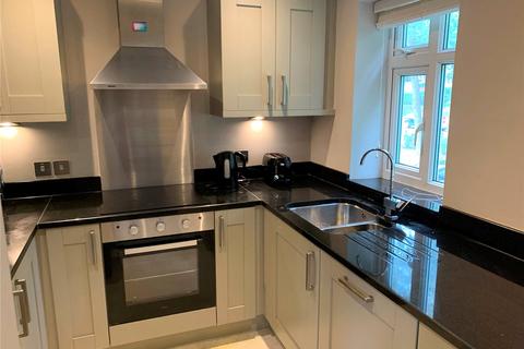 2 bedroom flat for sale, Buxton Road West, Disley, Stockport, Cheshire, SK12