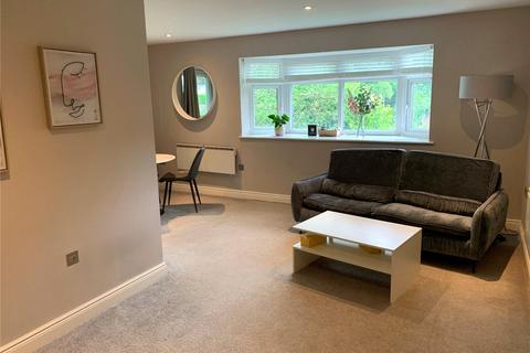 2 bedroom flat for sale, Buxton Road West, Disley, Stockport, Cheshire, SK12