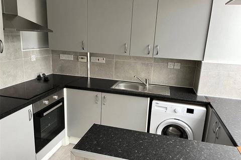2 bedroom terraced house to rent, Wansbeck Close, Hertfordshire SG1