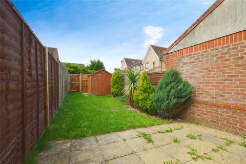 2 bedroom terraced house to rent, Wansbeck Close, Hertfordshire SG1