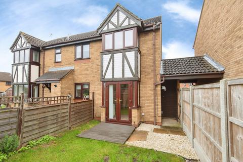 2 bedroom terraced house for sale, Bunyan Road, Biggleswade, Bedfordshire, SG18