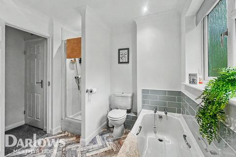 4 bedroom detached house for sale, Manor Court, Treharris
