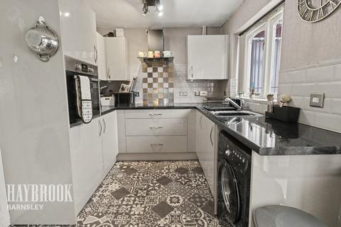 2 bedroom semi-detached house for sale, Harvest Close, Worsbrough
