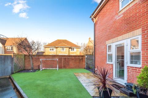 4 bedroom detached house for sale, Mazurek Way, Swindon