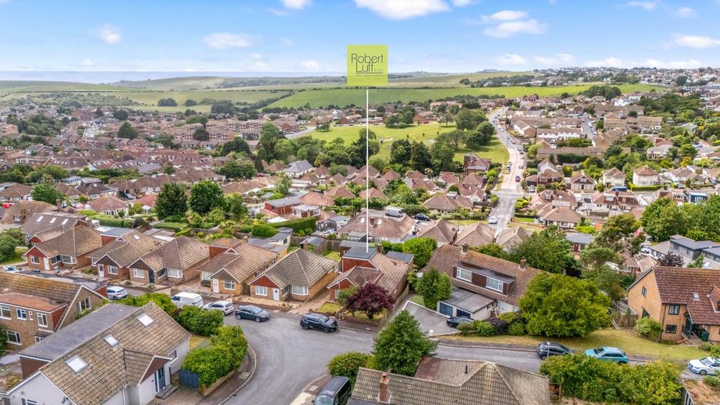 House in Brighton, Woodingdean - View 2